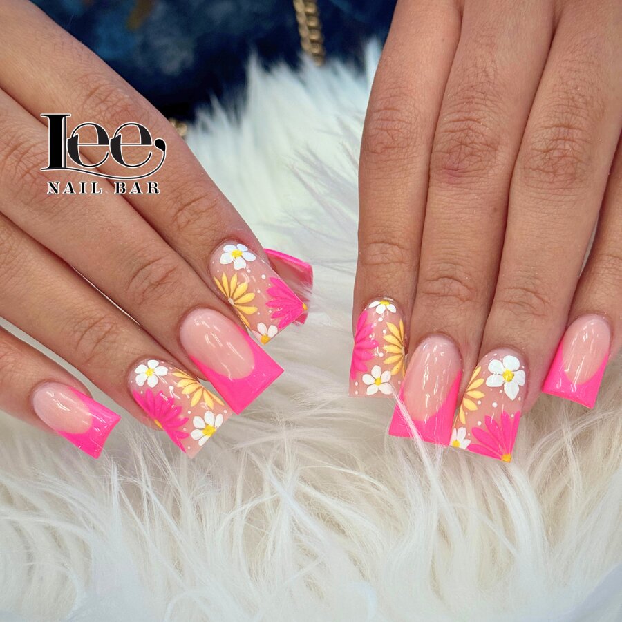 Apr 30 LEE NAIL BAR (6)